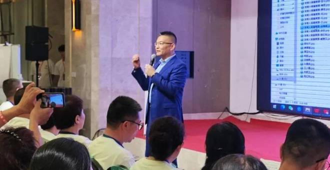 圆满收官行业首推“规范市场 合规运营”服务商准则！冰球突破技巧好惠花 以热爱·赴未来——山东菏泽峰会(图3)